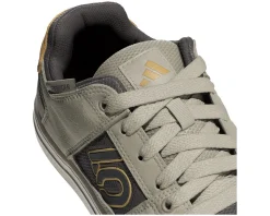 Five Ten Shoes|Women'S|Women's Freerider Flat Pedal Shoes (Grey/Oat/Charcoal) (6)