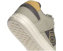 Five Ten Shoes|Women'S|Women's Freerider Flat Pedal Shoes (Grey/Oat/Charcoal) (6)