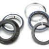 Giant Headsets & Spacers|1-1/8" Road Integrated Headset (Black)