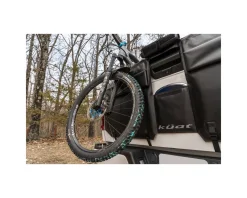 Kuat Vehicle Bike Racks|Huk Curved Tailgate Pad (Black) (L)