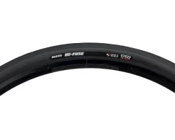 Maxxis Tires|Holiday Shopping|Re-Fuse Tubeless Gravel/Adventure Tire (Black) (700c) (32mm) (Dual/MaxxShield)