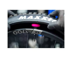 Muc-Off Tubeless Tire Tools|Tubeless Accessories|Stealth Tubeless Valve Tag Holder Kit (Black/Pink) (44mm) (Single)