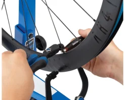 Park Tool Tools|CSH-1 Clamping Spoke Holder