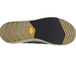 Pearl iZUMi Shoes|Clothing Sale|X-ALP Launch Shoes (Black/Shadow Grey) (41) (Flat)