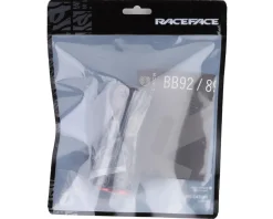 Race Face Bottom Brackets & Parts|BB92 CINCH Press Fit Bottom Bracket (Black) (BB89.5/92) (30mm Spindle)