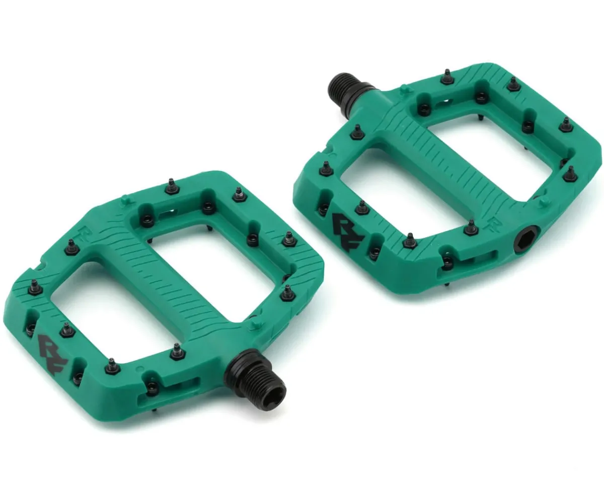 Race Face Pedals & Cleats|Chester Composite Platform Pedals (Green) (S)