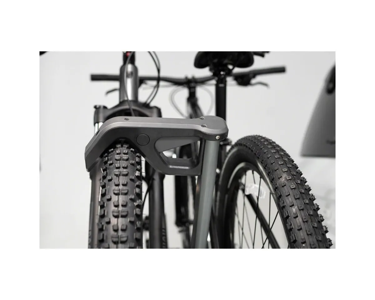 Saris Vehicle Bike Racks|Superclamp G4 Hitch Rack (Black) (2 Bikes) (1.25 & 2" Receiver)