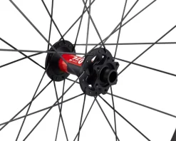 Specialized Wheels & Parts|Roval Traverse HD 240 Carbon Disc Wheel (Carbon/Black) (Front) (15 x 110mm (Boost)) (29") (6-Bolt) (Tubeless)