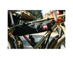 Swift Industries Bags & Packs|Half Frame Bag (Black) (2.75L)